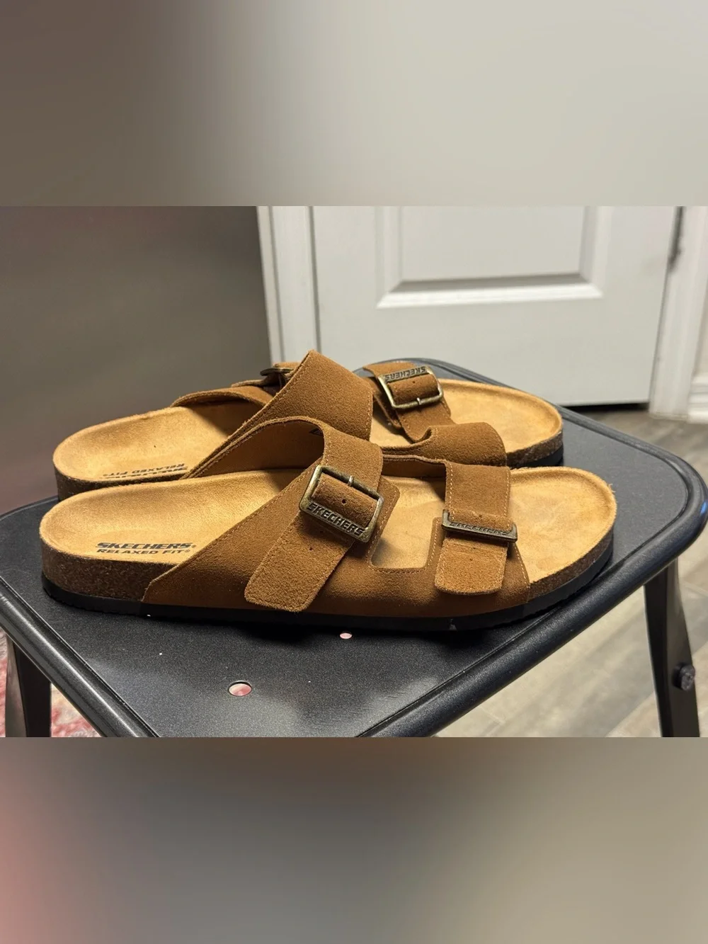 Skechers Relaxed Fit Brown Suede Double-Buckle Slide Sandals Y2K Unisex Size 12